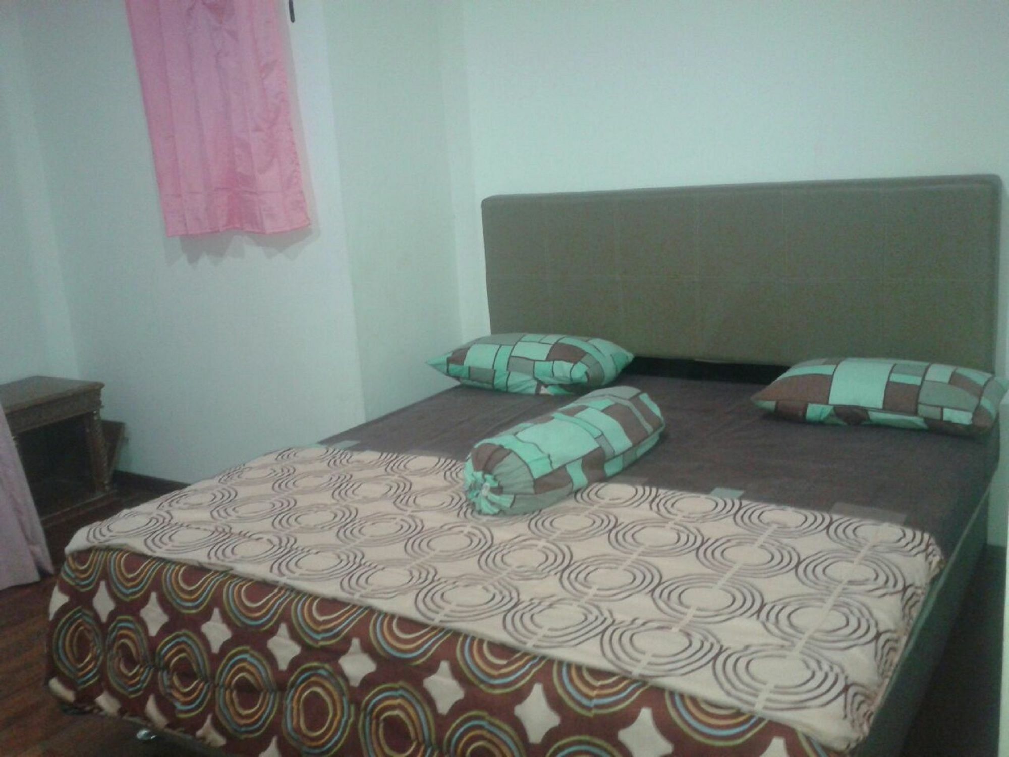 Villa Bukit Danau Cipanas  Eksteriør billede